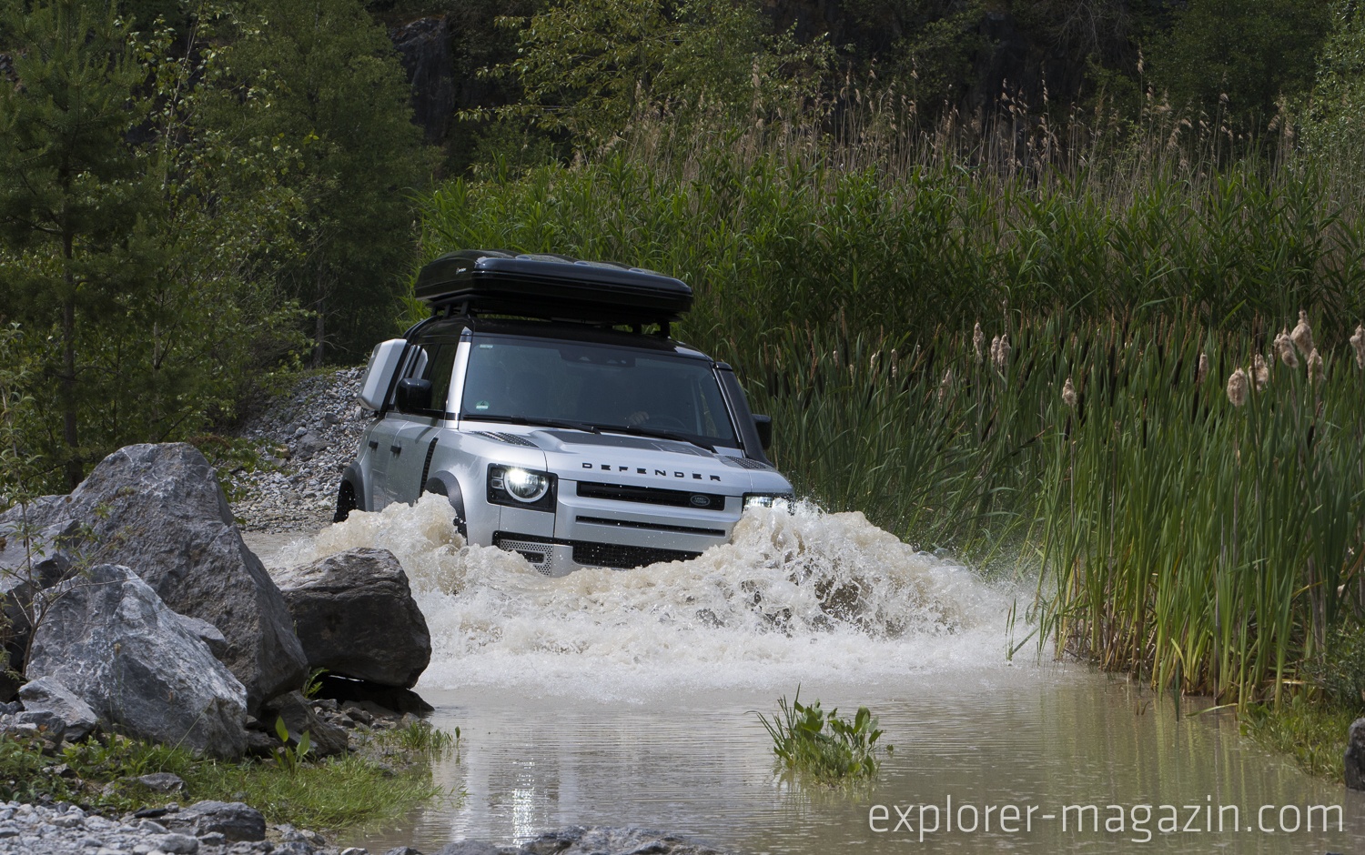 Testfahrt Land Rover Defender 110 (2020) - explorer Magazin